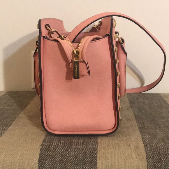 Baby pink 💕 Michael Kors bag - Picture 2 of 6
